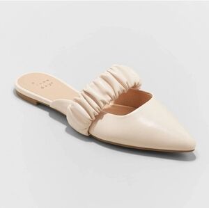 A New Day Celeste Mules in Off White Size 9.5